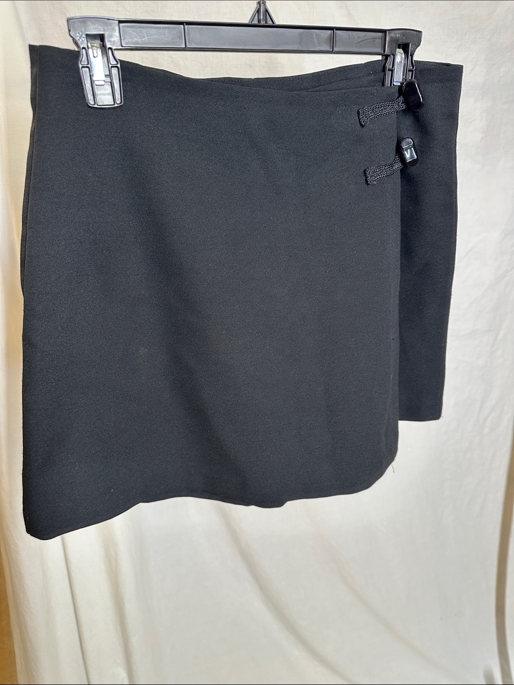 1990s Vintage  Black Mini Wrap Skorts with Toggle Closures